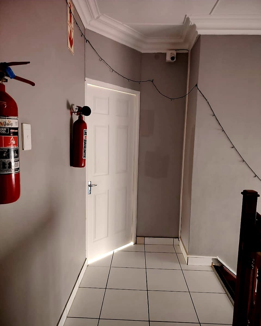  Bedroom Property for Sale in Quigney Eastern Cape
